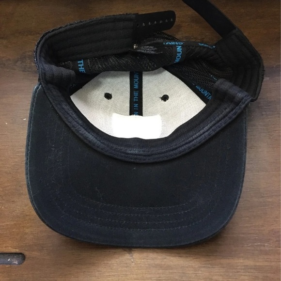 Kuhl hat - Picture 5 of 5